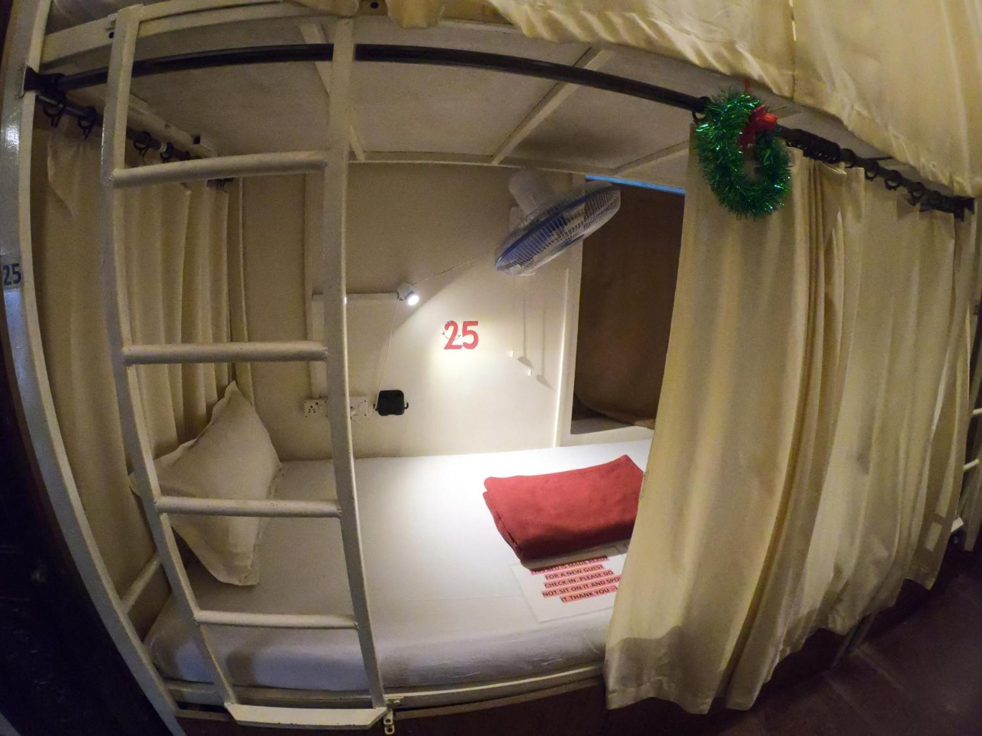 Happy Panda Hostel Arambol Goa Exterior foto
