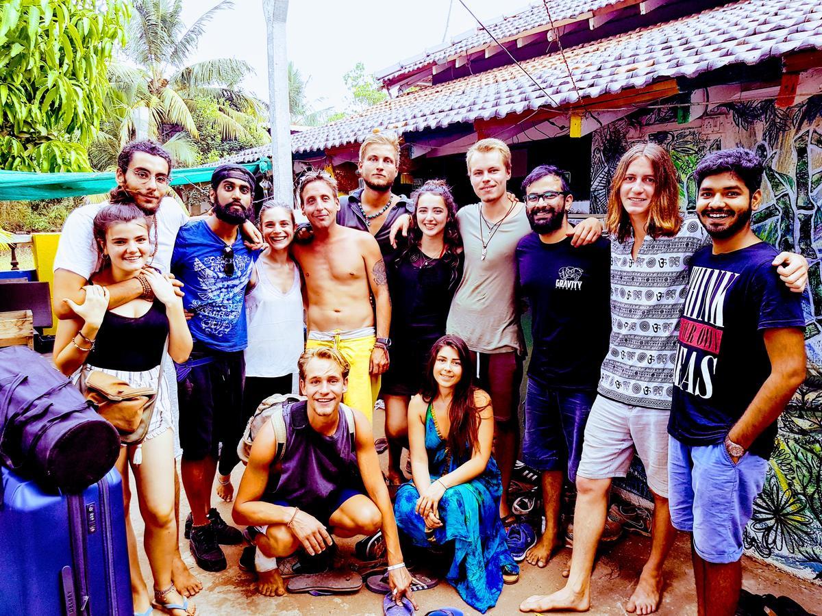 Happy Panda Hostel Arambol Goa Exterior foto